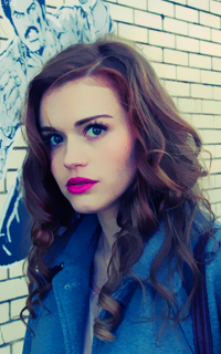 Holland Roden HE6nqiV5_o