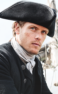 Sam Heughan SQGmhrJ2_o